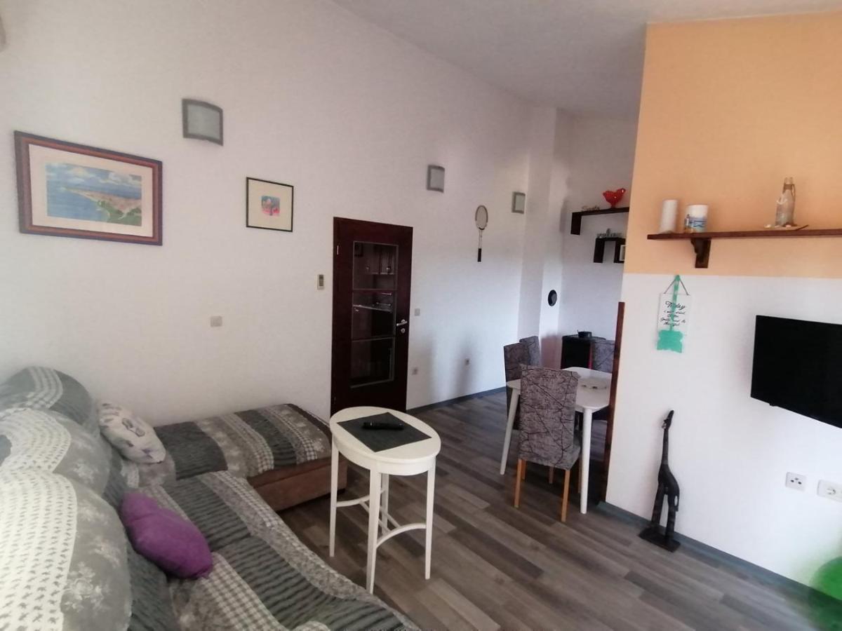 Apartman Perci Vrh Tar-Vabriga Kültér fotó